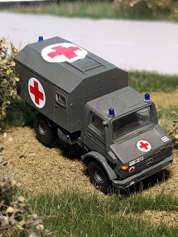 Bundeswehr Krankenkraftwagen KrKW 4